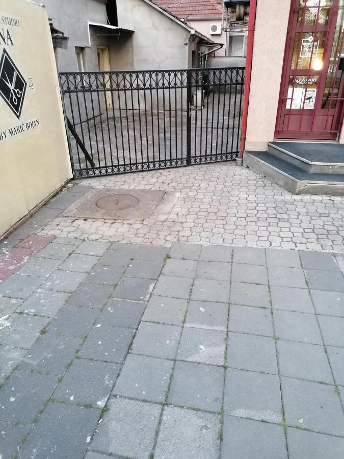 Vemiur Lejlighed Čačak Eksteriør billede